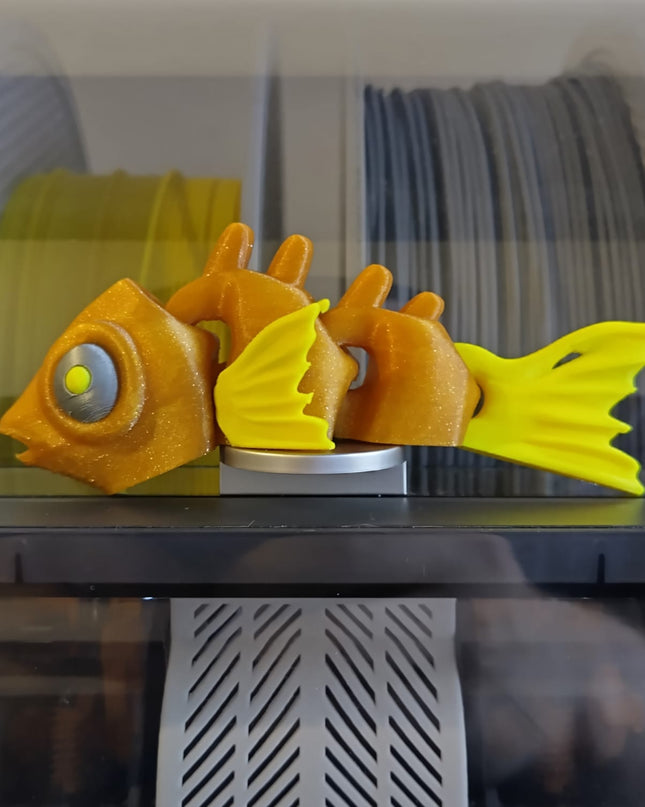 Glitterfin - Flexi Toy goldfish