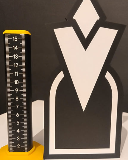 Skyrim Large quest marker - homemade Door sign
