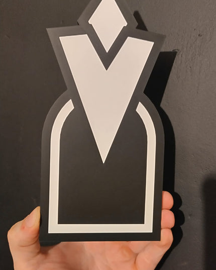 Skyrim Large quest marker - homemade Door sign