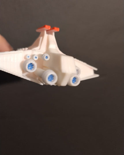 Mini Star wars space ship - venator clone wars