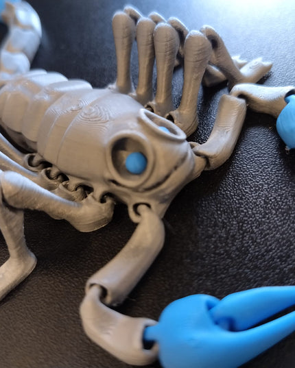 Scorbot - Scorpion toy