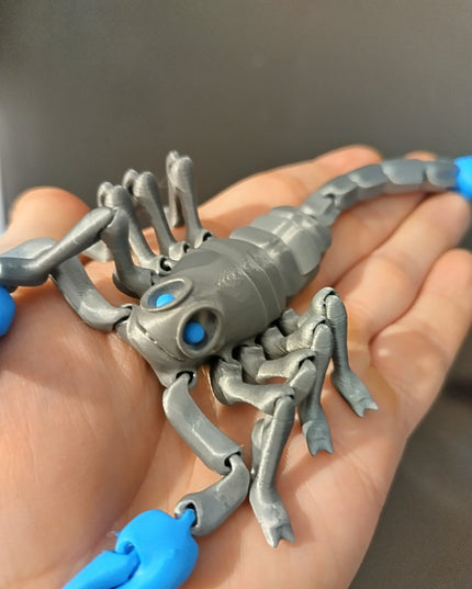Scorbot - Scorpion toy